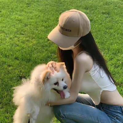 女孩罗塞玛莉